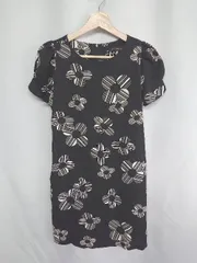 ◇ ⊂ 三全興産株式会社 花柄 総柄 半袖 膝丈 ワンピース サイズ38 ブラック レディース E  【1409100013207】