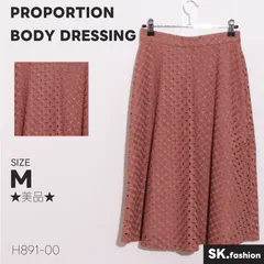 ★美品★ PROPORTION BODY DRESSING プロポーションボディドレッシング スカート　　カットワークレースフレア　膝丈　刺繡　バックファスナー付き　カジュアル　フェミニン 　レッド　 【H891-00】 送料無料　古着　レディース