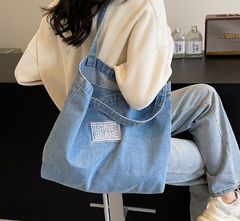 未使用  トートバッグ   軽量 ショルダーバッグ  斜め掛け