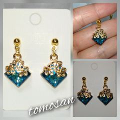 水色ガラスストーン(花)イヤリング他変更可能