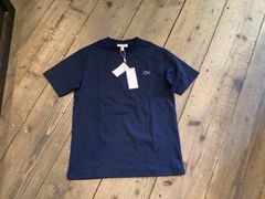 新品未使用　LACOSTE ラコステ　クラシックフィット　Tシャツ