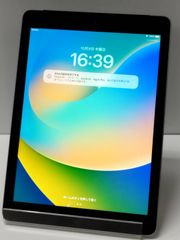 13 iPad 5世代 32GB Wi-Fi スペースグレイ - メルカリ