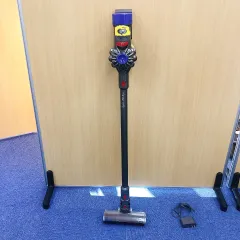 ⑥ すぐ使える！動作品！dysonダイソンコードレスクリーナー純正SV10 eightloop_5025155070901