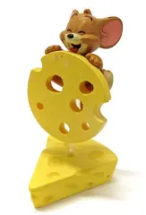 【中古】トレーディングフィギュア Jerry loves cheese 「トムとジェリー LOVE CHEESEコレクション」
