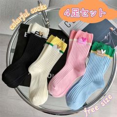 靴下 4足セット 夏 蒸れない 80%綿 春秋用 抗菌防臭 クールソックス 靴下レディース ソックスレディース シンプル カラフルソックス 四季 おしゃれ 綿 男女兼用 22-25cm 韓国ファッション ワンポイント 黒 白 かわいい くつした くつ下