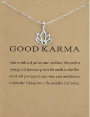 ＊蓮の花（ロータス）モチーフ ネックレス＊シルバー カラー ミニ巾着袋付き※＊