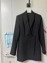 ZARA テクスチャーブレザーディテール ワンピース スタッズ ZARA テクスチャーブレザーディテール ワンピース スタッズフ