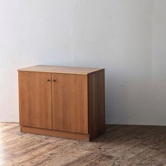 【送料無料】　キャビネット　佐々木敏光デザイン　カップボード　食器棚　収納棚　天然木　ディスプレイ　撮影小物　小道具　日本製　時代物　年代物　古道具