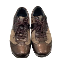 PEDALA CASUAL SERIES - ASICS WALKING JOURNAL