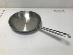 ■中古■TKG TORINO 24CM ﾌﾗｲﾊﾟﾝ 中古現状品（2435）【★38-336】