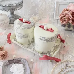 ラウンドボックス　キャニスター　リボントレー　リボントレイ　トレー　トレイ　キャッシュトレー　キャッシュトレイ　カルトン　トワルドジュイ　エレガント　フレンチシック　ピンク　ホワイト　白　グログラン　リボン　つまみ　パール　ミニ　綿棒　オーバーナイト　来客