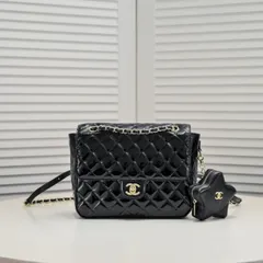 2024年最新】chanel パスポートケースの人気アイテム - メルカリ