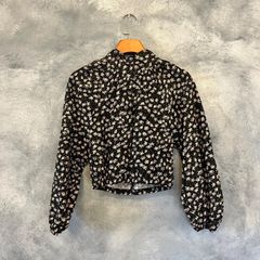 ZARA/ザラ　フラワーパターントップス