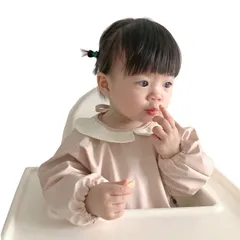 【在庫セール】出産祝い ベビー お外遊び用 保育園 食事用エプロン 子供 スモック 幼児 ポケット ベビースタイ 男の子 女の子 お食事スタイ 赤ちゃん 6ヶ月～5歳 袖付きエプロン 長袖 お食事エプロン [kalavika]