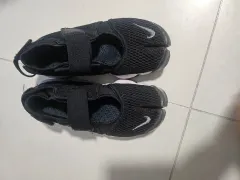 ナイキ・エアリフト 240