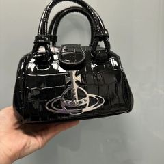 Vivienne Westwood ヴィヴィアンウエストウッド ショルダーバッグ