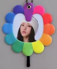 2025年最新】newjeans キーリング ヘリンの人気アイテム - メルカリ