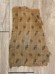 【芭蕉布】【古布】【はぎれ】（長さ：約35㎝／幅：約17〜23㎝）
