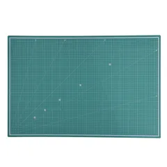 【数量限定】特大 折り畳み 大判 作業マット カッターマット カッターマット カッティングマット M&M【両面使用可能で便利な10mm方眼&角度目盛付】TAKAGI 約900×600mm A1 グリーン 高儀