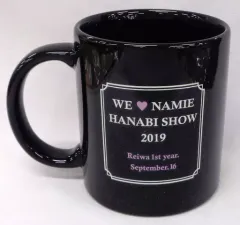 【中古】マグカップ・湯のみ(女性) 安室奈美恵 マグカップ 「WE LOVE NAMIE HANABI SHOW supported by セブンイレブン(2019)」 セブンネットショッピング限定のサムネイル