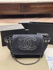 ヴィンテージ CHANEL デニムトートバッグ - 大人気アンティーク風 / カジュアルで高級感  [本日特価|新品未使用品]-MM輸入