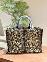【今日特価】Leopard Print 豹紋 ショッピングバッグ！国内送料無料！限定在庫セール価格です！