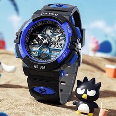 バッドばつ丸 腕時計 ブルー×ブラック メンズ/キッズ サンリオ サンリオキャラクターズ 多機能ウォッチ（ストップウォッチ、タイマー、カレンダー、バックライト、耐衝撃構造（SHOCK）、50m防水）