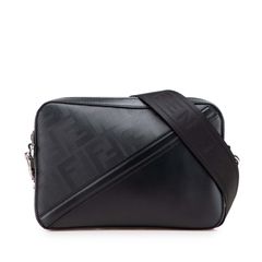 フェンディ ダイアゴナル カメラバッグ ショルダーバッグ 7M0286 ブラック レザー レディース FENDI【228-18834】