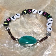 FREE PALESTINE 緑天然石　パレスチナ寄付ビーズブレスレット