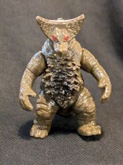 バンダイ 怪獣くんミニソフビ ゴモラ(茶成型/黒スプレー)