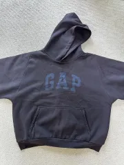 2025年最新】yeezy gap パーカーの人気アイテム - メルカリ