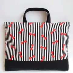 ハンドメイド リバーシブル リボン × 星 レッスンバッグ 手提げかばん トートバッグ 絵本バッグ レッスンバック 手提げバッグ 図書バッグ 図書バック サブバッグ サブバック トートバック 入園 入学 ドット シンプル モノトーン 女の子