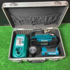 マキタ(makita) 差込式10.8V ラジオ(MR051) ライト(ML101) バッテリー 充電器 セット【岩槻店】のサムネイル