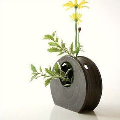 極美品】Adam&Eve たち吉 壁掛け 一輪挿し モダン 黒木目 陶器 花瓶