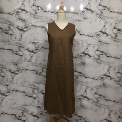 美品<!-利用不可文字-!>　スピックアンドスパン　SPICK AND SPAN ノースリーブロングワンピース　【M】　茶　ブラウン　Ｖネック　オシャレ　大人　かわいい　キレイ　カジュアル　大人　夏