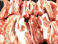 鹿児島黒豚スペアリブ　訳あり 2kg  バーベキュー　キャンプ　骨つき肉
