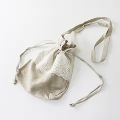 美品 ノベルティ サマンサモスモス Samansa Mos2 SM2 kazumi カズミコラボ 刺繍レース巾着ショルダーバッグ ベージュ┃【2400014652178】