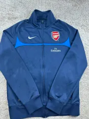 2025年最新】アーセナル ジャージ nikeの人気アイテム - メルカリ