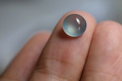 RS10-189 宝石質 氷種 水色飃雪花 グアテマラ産 A貨 本翡翠 ルース