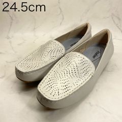 【新品 訳あり】【3E】アトリエ　ローファーモカシンシューズ　24.5㎝　ライトベージュ