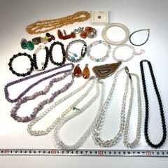 ジャンク・詳細不明】レトロ アクセサリーまとめ売り 天然石風