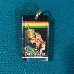 ペンダントヘッド キーホルダー　JAMAICA ジャマイカ bob marley ボブマーリー reggae レゲエ  ラスタ ラスタカラー RASTA