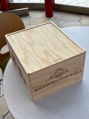 ル・コルトン　2022    ワイン　木箱