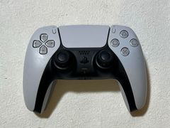 DualSense ワイヤレスコントローラー (CFI-ZCT1J)