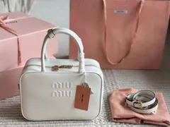 2024年最新】紗栄子 miumiuの人気アイテム - メルカリ