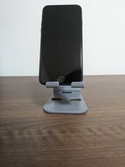 iPhoneSE第2世代128GBブラック