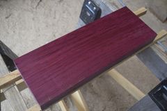 アウトレット パープルハートの一枚板 長さ約39cm 幅約14cm 厚さ約4.2cm DIY用 Z010