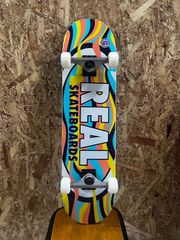 スケートボード REAL　8.0インチ　コンプリート