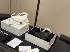 [Celine] ローラ アンダーアームバッグ - 専用ボックス付き | セリーヌ レディースバッグ｜本日限定特価｜新品未使用-WTO輸入