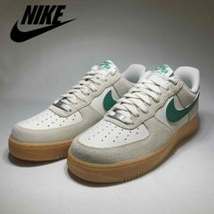 NIKE AIR FORCE 1 '07 LV8 FQ8714-001 ナイキ エアフォース ワン ローカット バスケットボール、バッシュ ストリート、スニーカー 3 on 3 (1602)